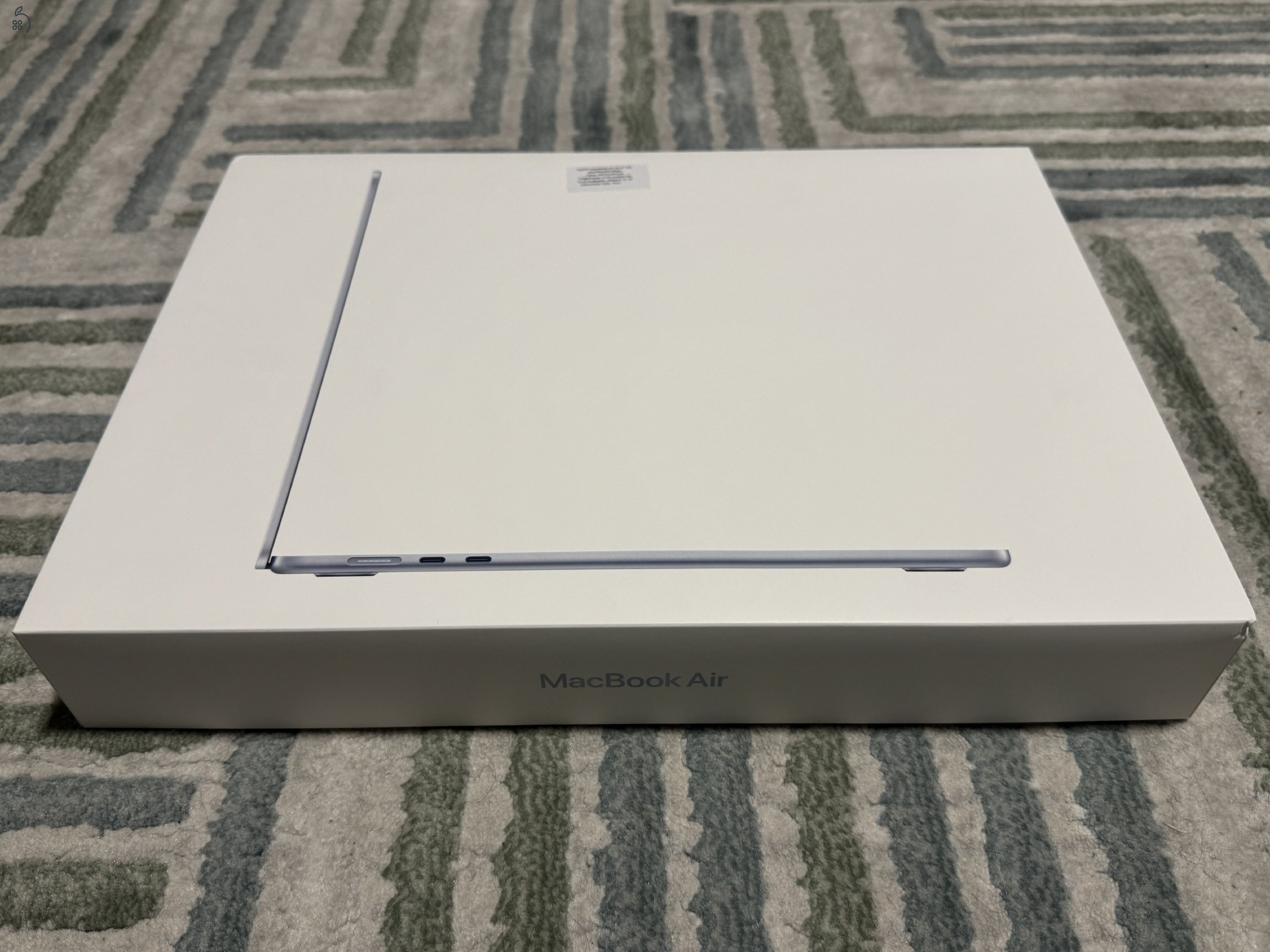 Vadonatúj MacBook Air 15,3 M5 (2026) 15/512GB skyblue 1 év garancia!