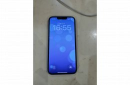 Kék iPhone 13 eladó – extrákkal!