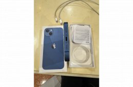 Kék iPhone 13 eladó – extrákkal!