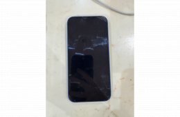 Kék iPhone 13 eladó – extrákkal!