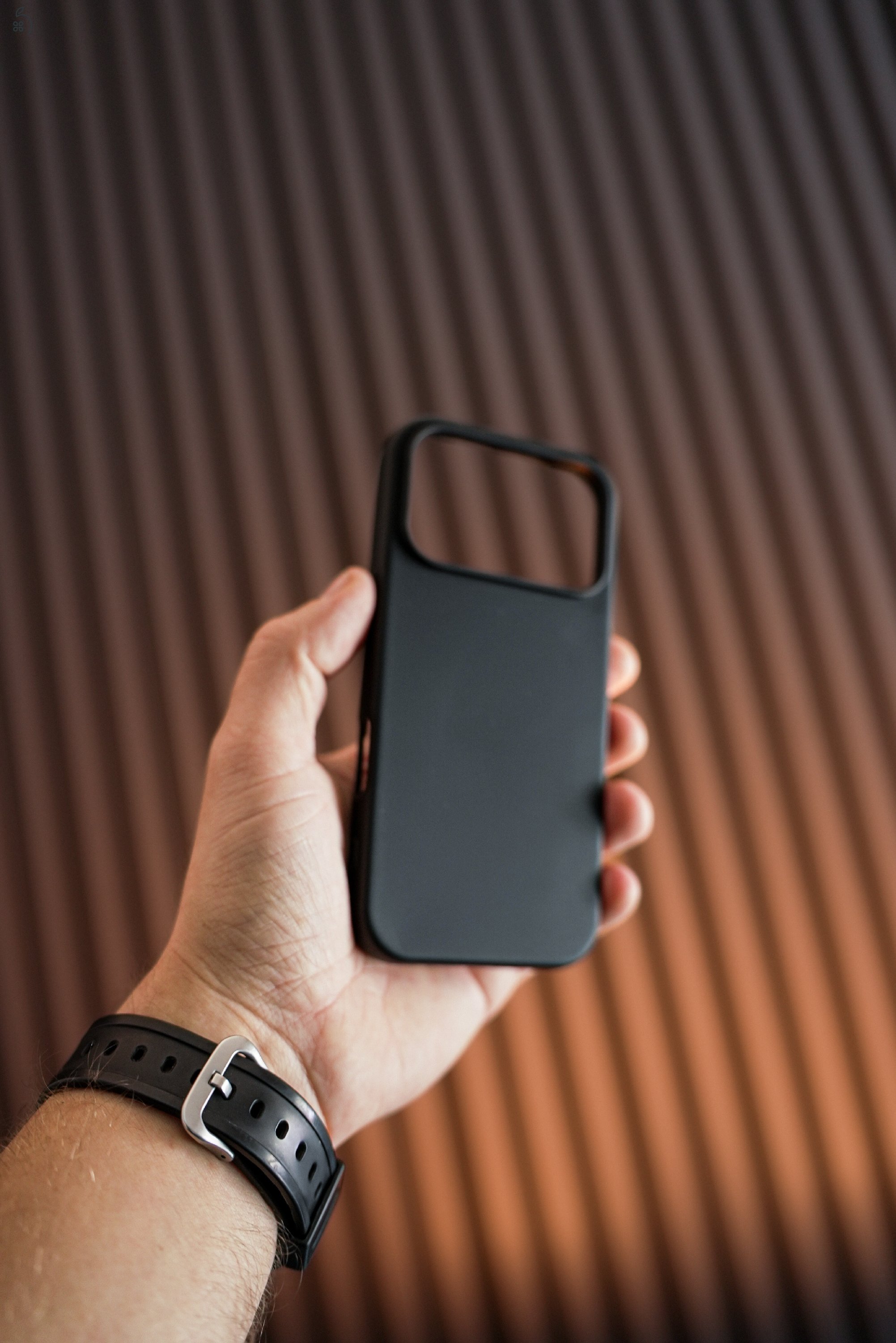Hibátlan, független iPhone 17 Pro, 256Gb, + 5db tok