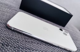 iPhone 11 pro 64 gb