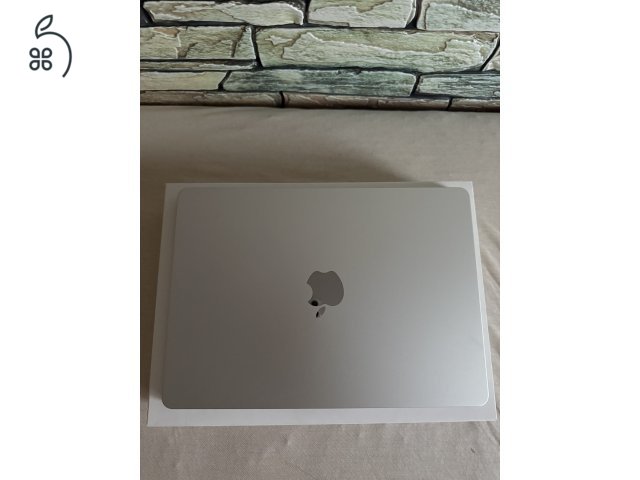 MacBook Air M4 (2025), 512 GB, Silver ( 2028-ig érvényes Cseregarancia)