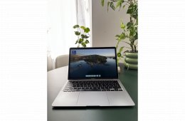 MacBook Air M1 (2020), 8 GB / 256 GB, ezüst