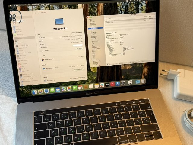 Macbook Pro 15 (2018/19) A1990 Touch I7 6C 16GB 256GB 555X +Magic