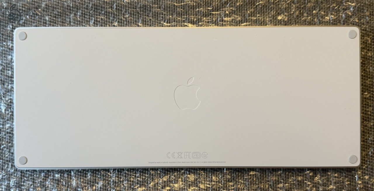 Macbook Pro 15 (2018/19) A1990 Touch I7 6C 16GB 256GB 555X +Magic