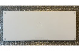Macbook Pro 15 (2018/19) A1990 Touch I7 6C 16GB 256GB 555X +Magic