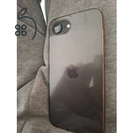 128GB, még garanciás, tok,Apple szervizben új belső, fix ár