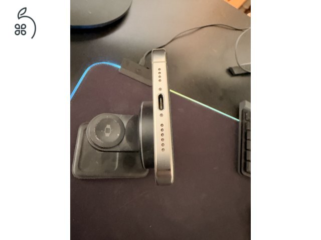 iphone 16 pro max  256 gb 97% akkumlátor 