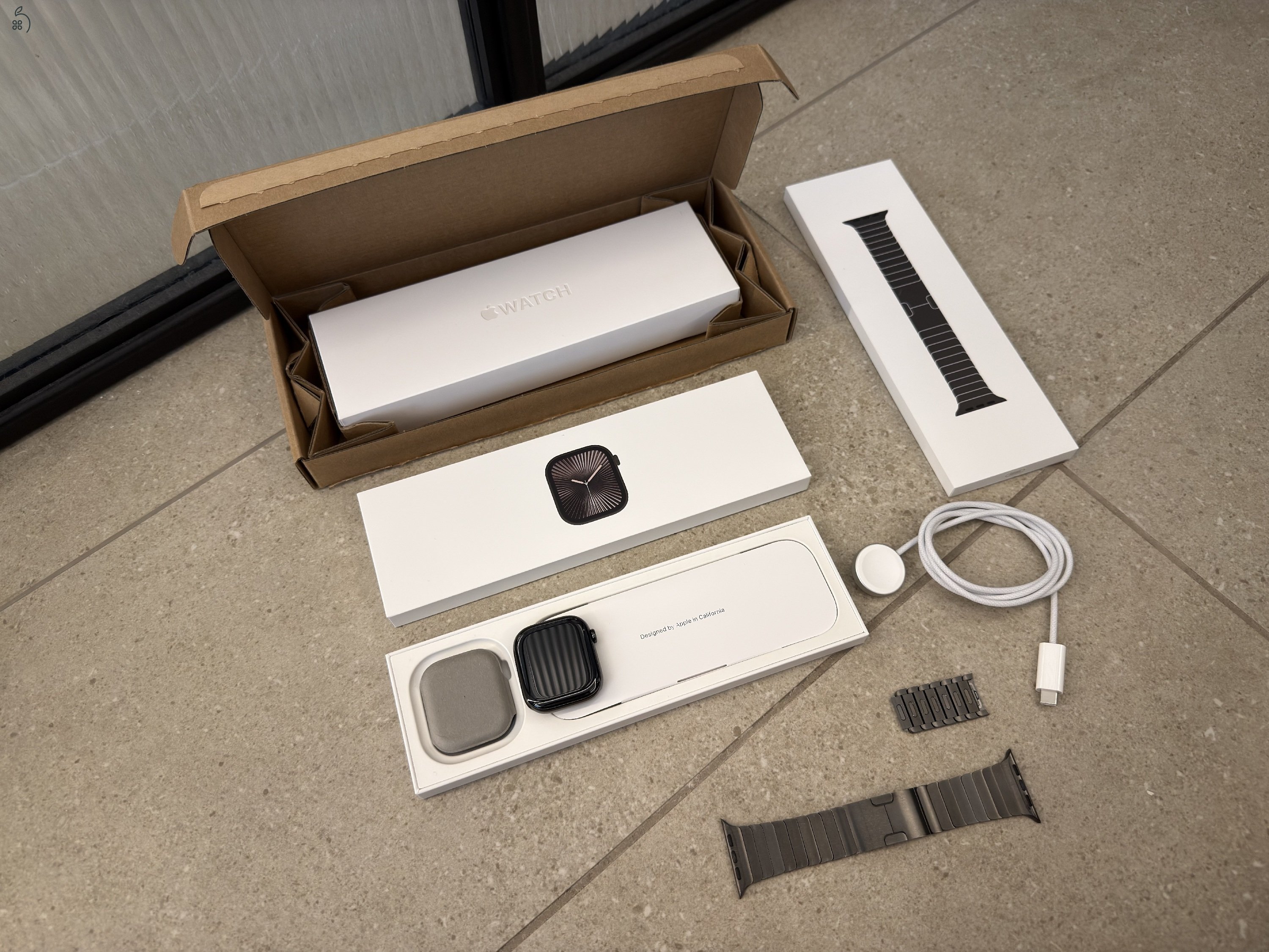 Apple Watch Series 10 46 mm Slate titan és eredeti Link bracelet Slate titan, teljes doboz