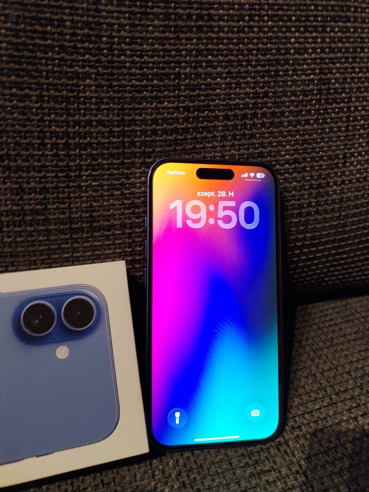 Újszerű iPhone 16