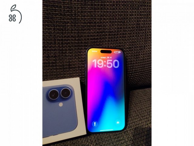 Újszerű iPhone 16