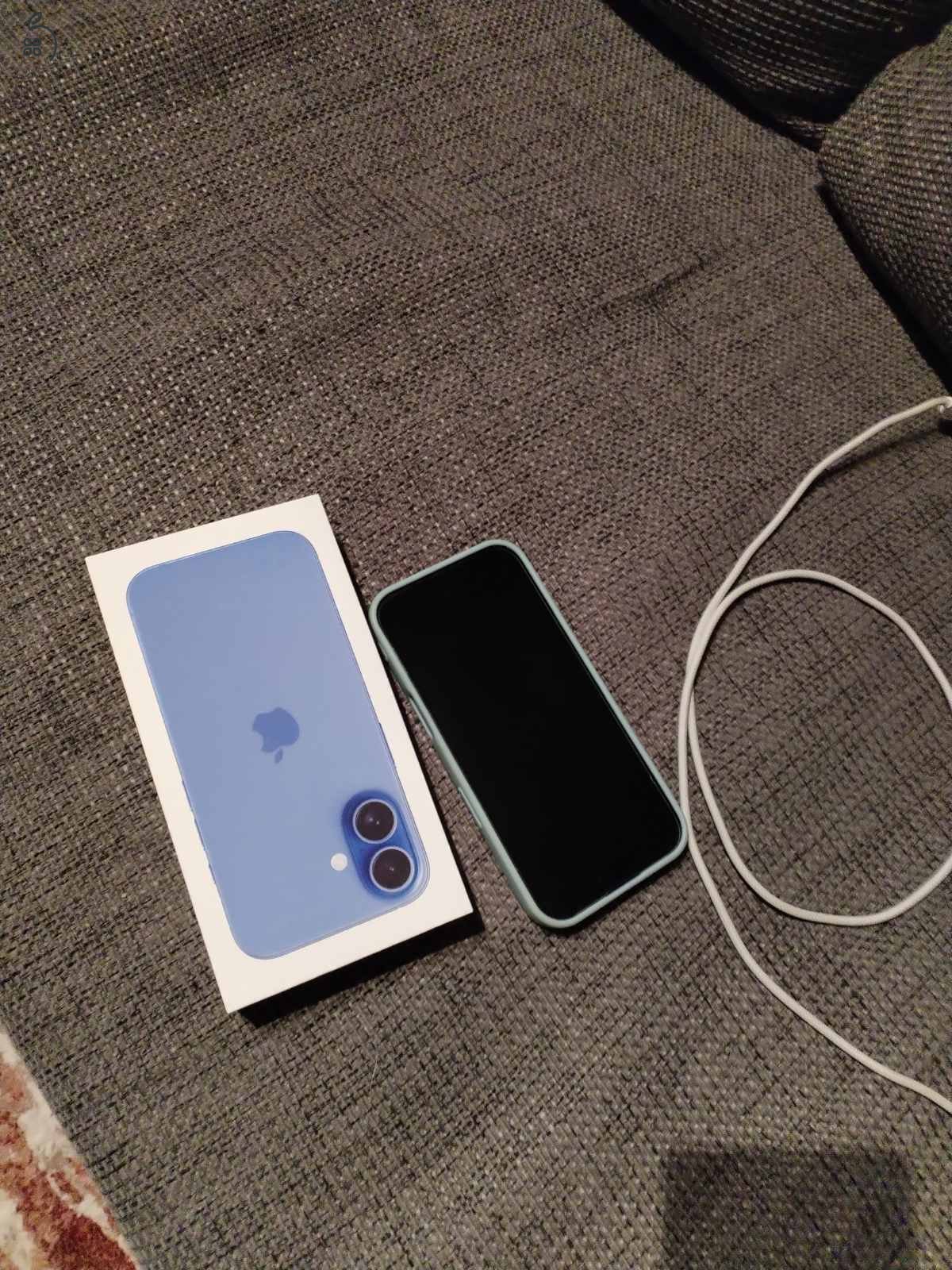 Újszerű iPhone 16
