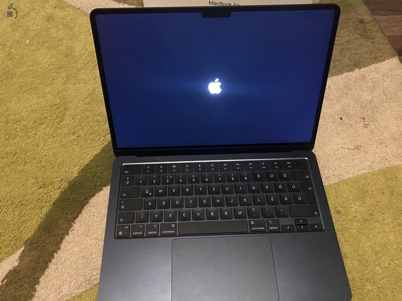 GARANCIÁS M2 Macbook Air 13 inch 16/256 100% akku szinte új