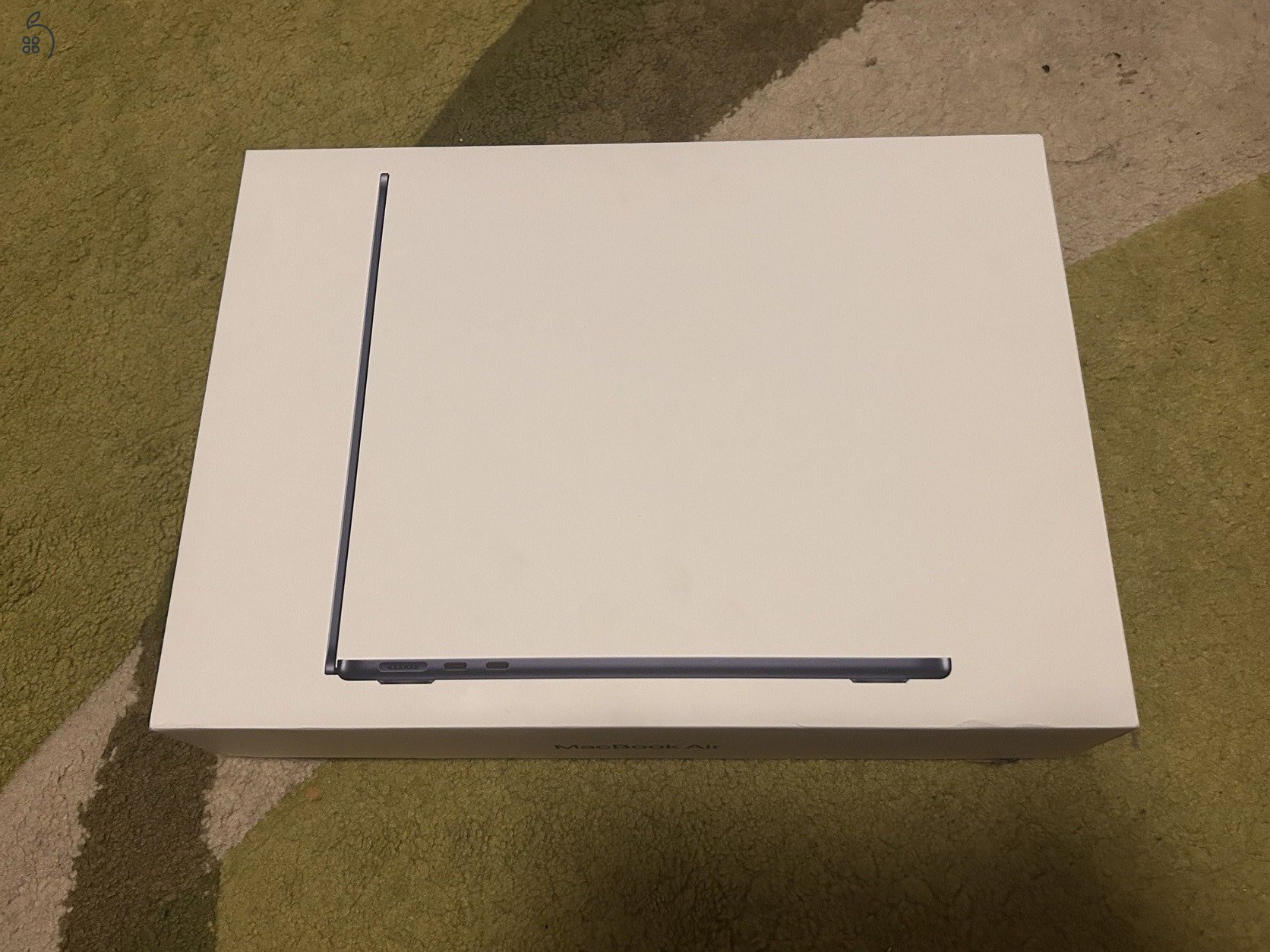 GARANCIÁS M2 Macbook Air 13 inch 16/256 100% akku szinte új