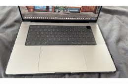 Kiváló állapotú Apple M4 Max MacBook Pro 16 40 GPU mag 1TB SSD