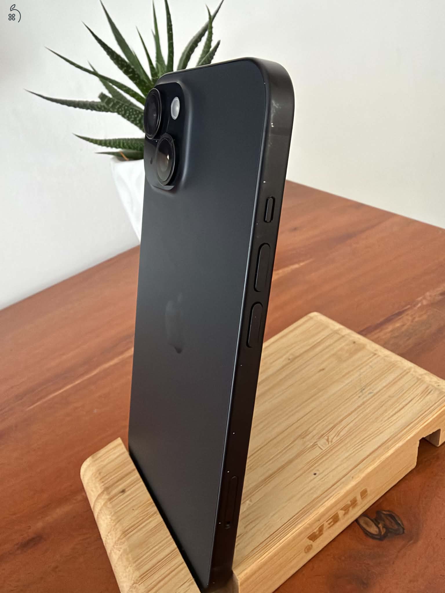 iPhone 15 128 GB, fekete, kártyafüggetlen – 159 900 Ft