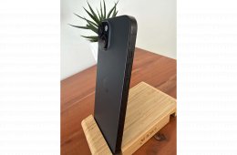 iPhone 15 128 GB, fekete, kártyafüggetlen – 159 900 Ft