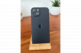 iPhone 15 128 GB, fekete, kártyafüggetlen – 159 900 Ft