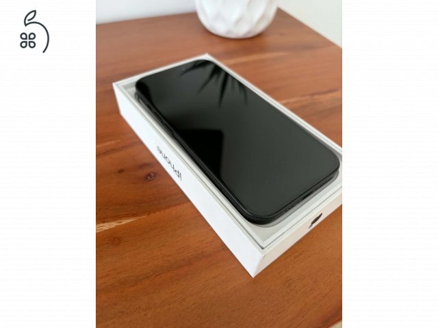 iPhone 15 128 GB, fekete, kártyafüggetlen – 159 900 Ft
