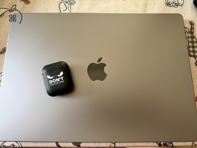 Macbook Pro Retina 16