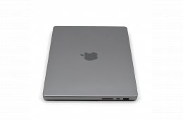 MacBook Pro 14″ 2022, M2 Max Pro 12 core, 32 GB RAM, 30 core GPU, 1 TB SSD, Space Gray, 27% Áfa, 0633AB 