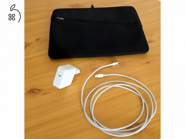 Apple MacBook Air M1 (2020) | 8/256GB | Magyar bill., gyári doboz, megkímélt állapot