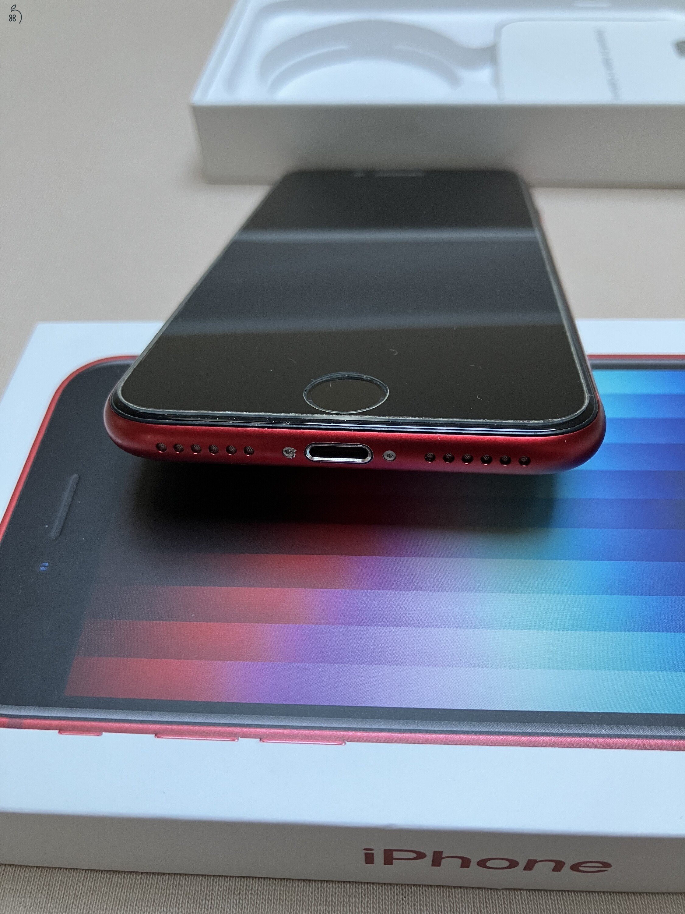 iPhone SE 2022 64 GB független
