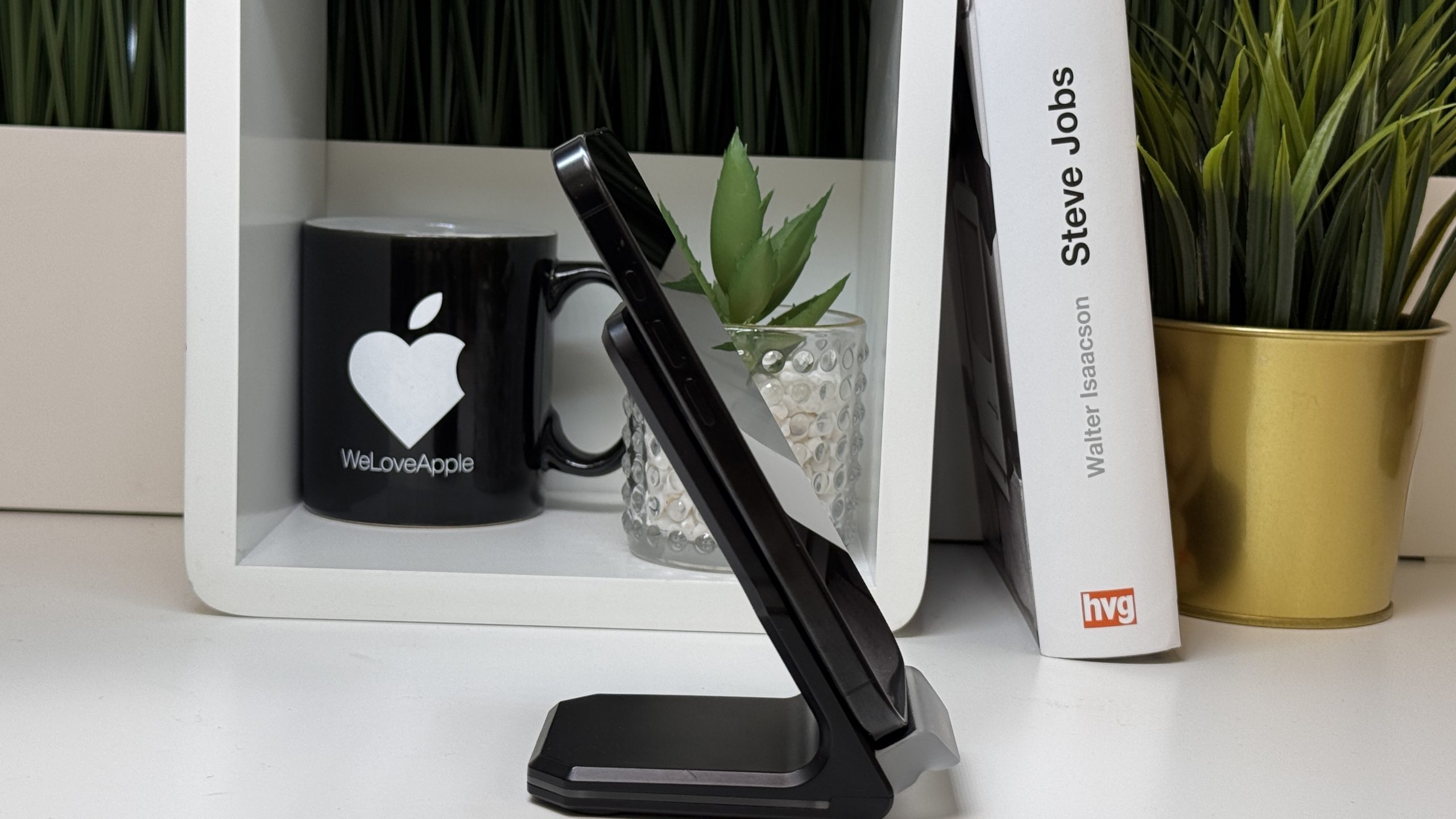 iPhone 16 Pro, 1TB, Fekete, Számla, 2 Év Garancia