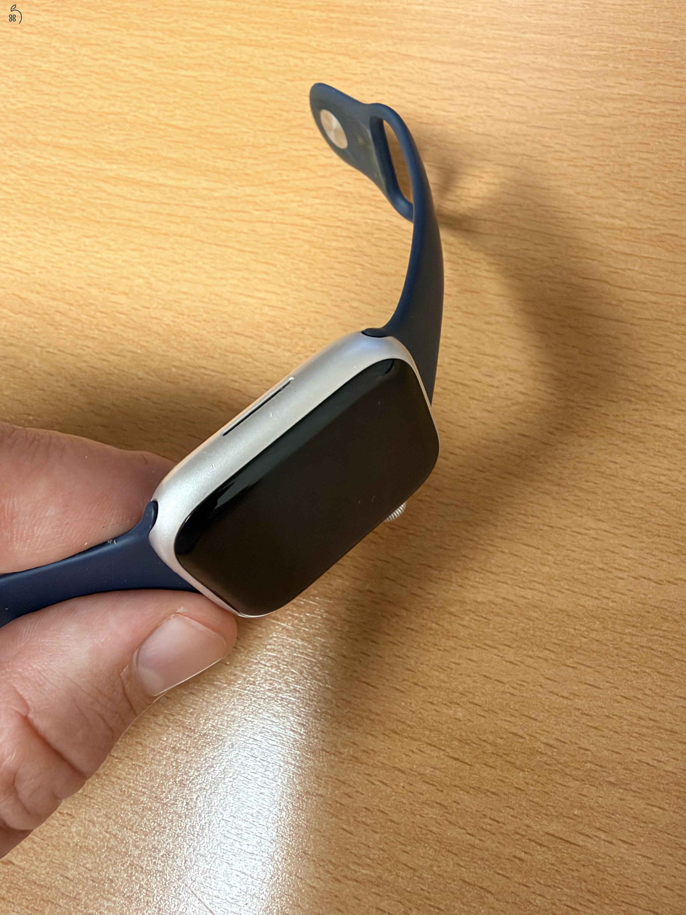 Hibátlan Apple Watch S9 45 mm!