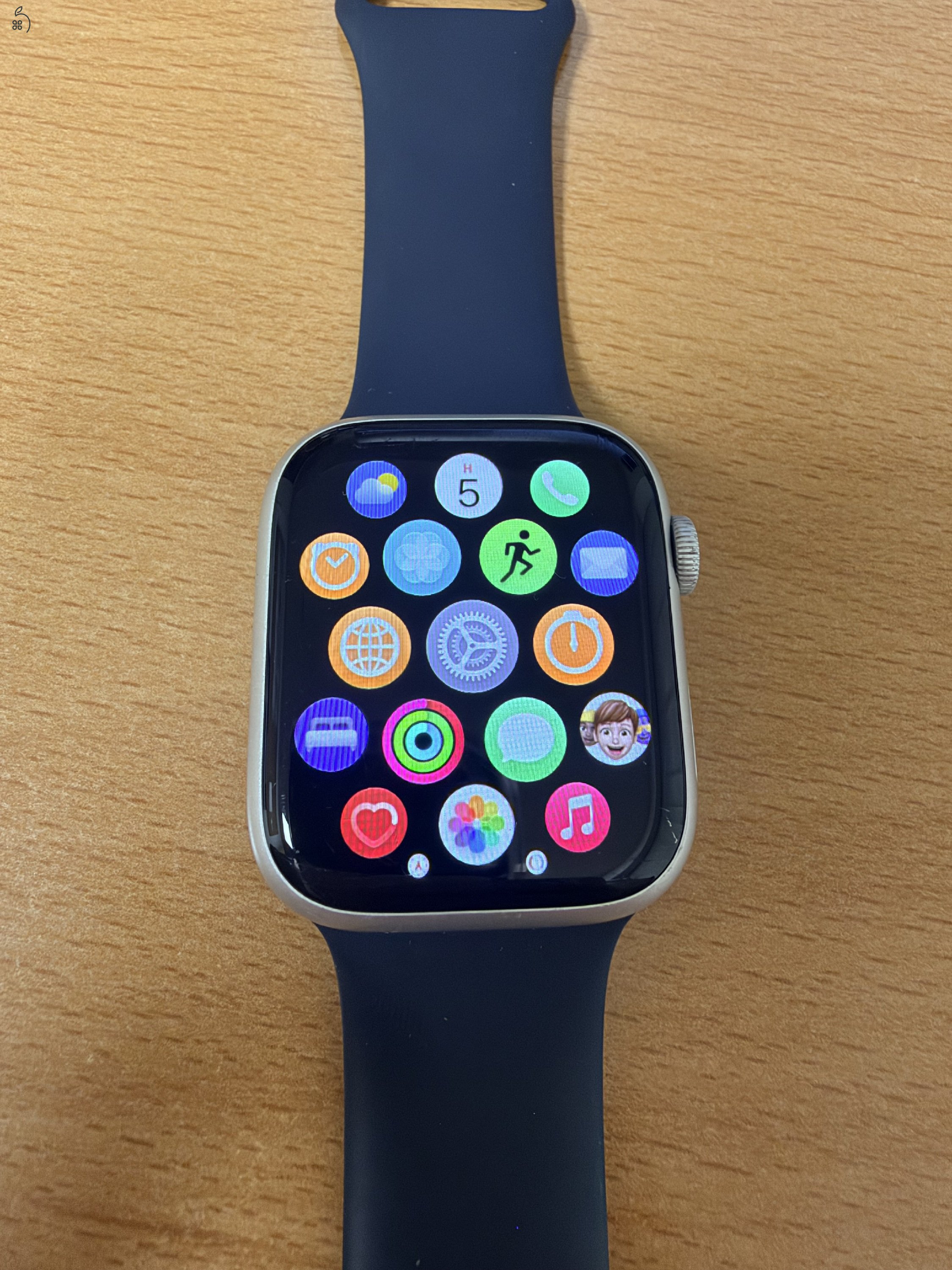 Hibátlan Apple Watch S9 45 mm!