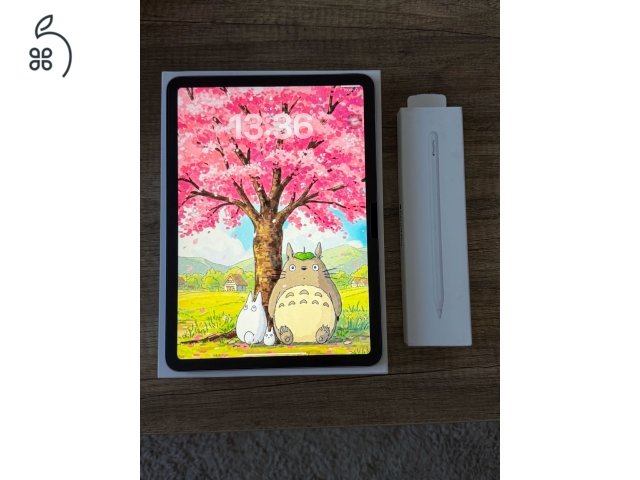 Eladó egy Apple iPad Air M4 11” 128 GB, hozzá tartozó Apple Pencil Pro-val együtt