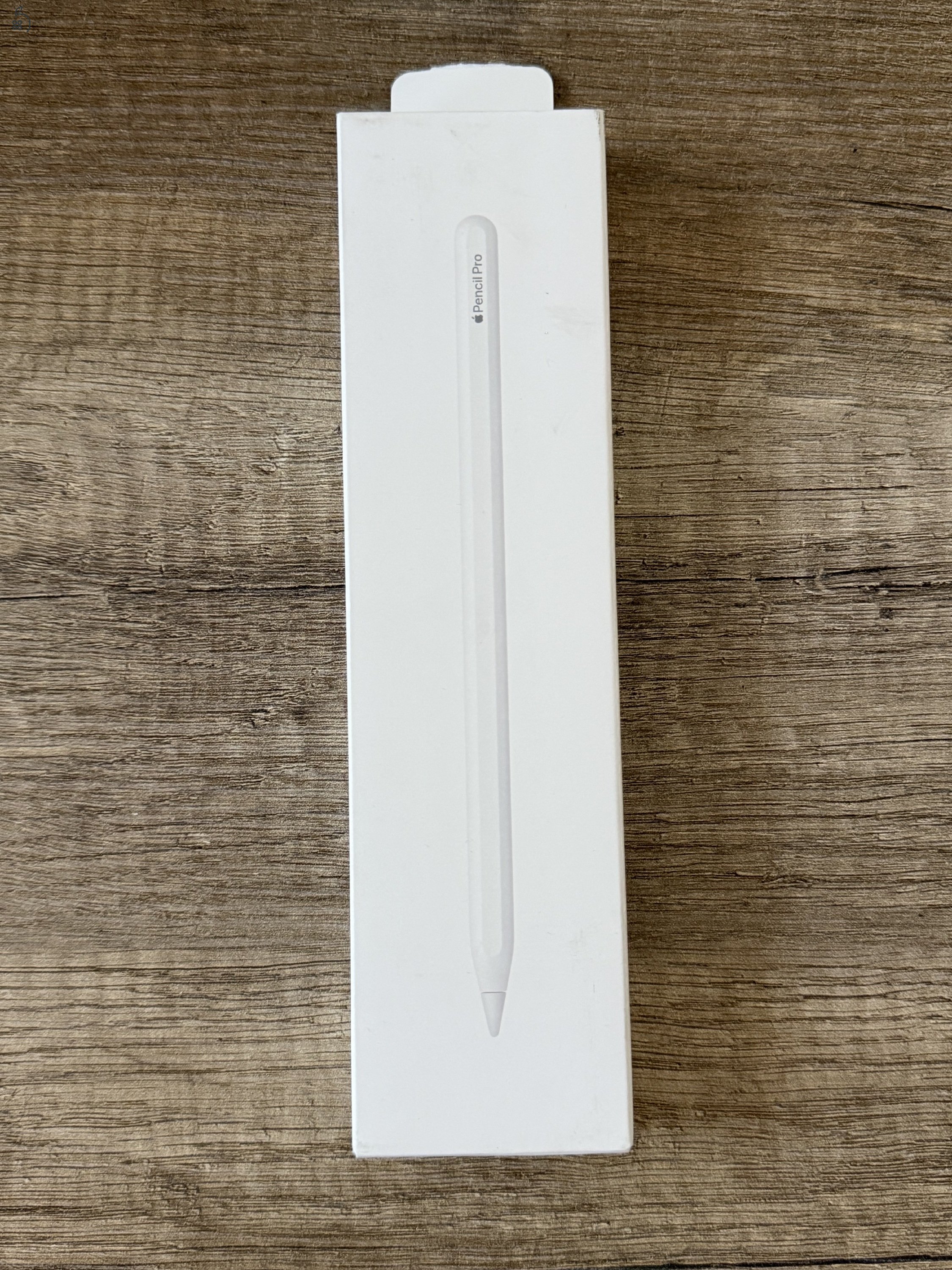 Eladó egy Apple iPad Air M4 11” 128 GB, hozzá tartozó Apple Pencil Pro-val együtt