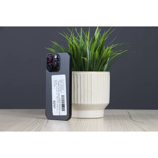 Használt Apple iPhone 16 Pro 256GB asztrofekete B US-8297
