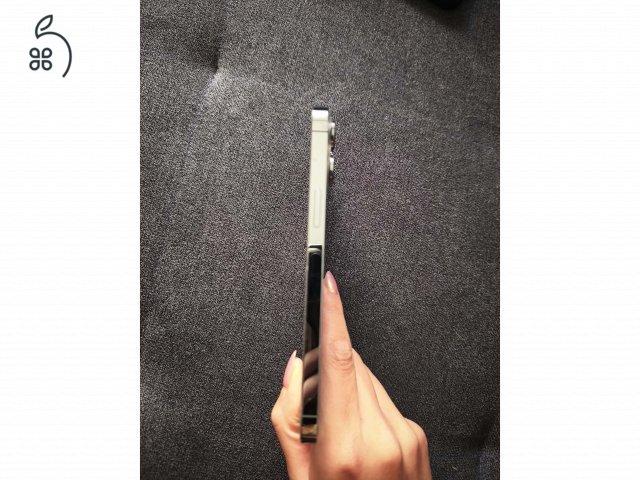 iPhone 13 pro max - 86% gyári akkumulátor - ajándék tokok