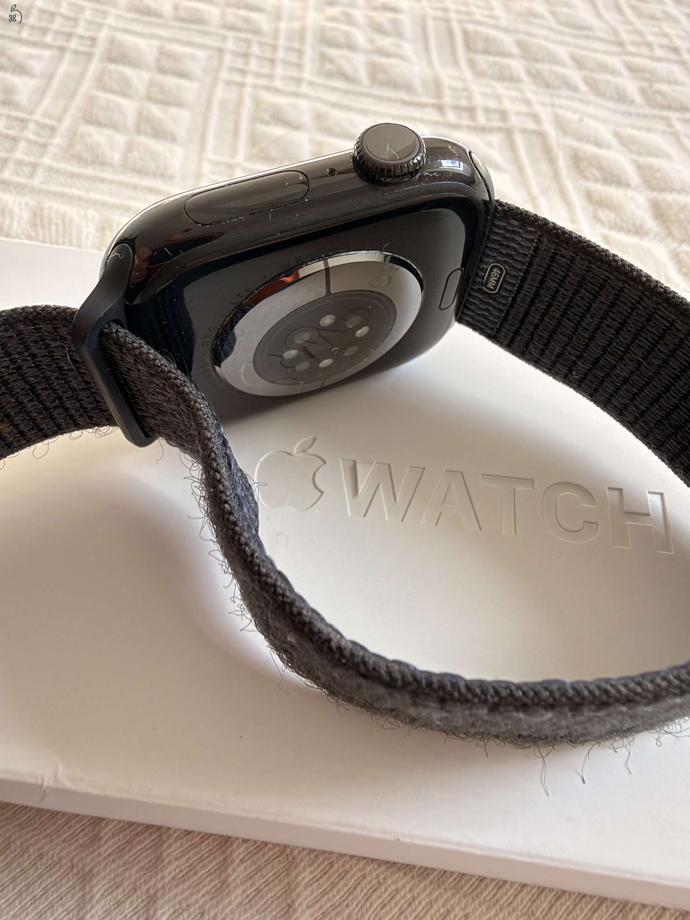 Apple Watch Series 10 GPS + Cellular - 46mm