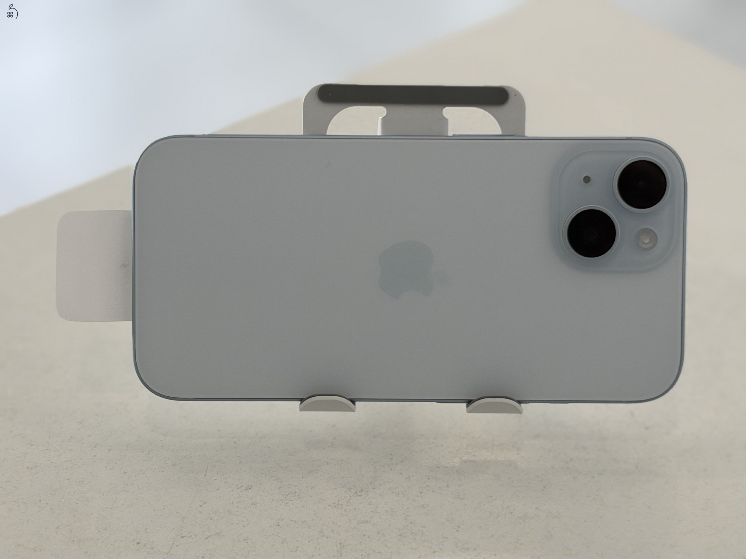 Új Fóliás Garanciában Cserélt iPhone 15 128GB Független/3 hónap gar./p5051