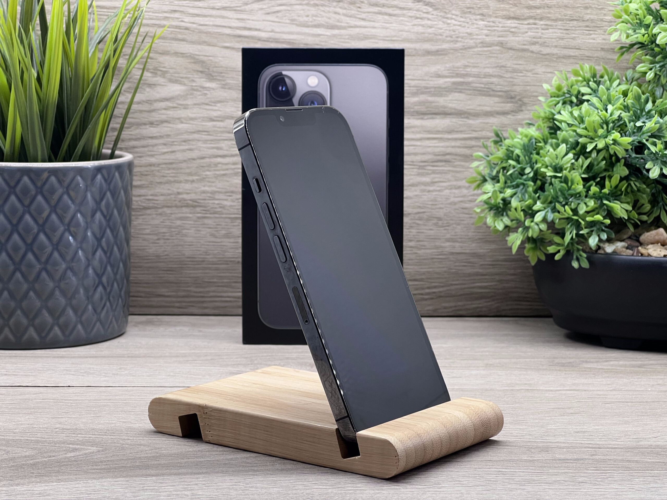 Hibátlan iPhone 13 Pro Graphite 256GB 2 ÉV Garanciával Számlával Aksi 100%