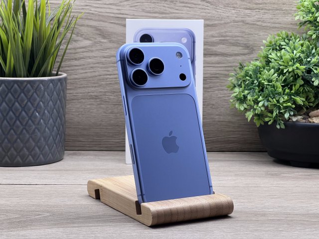 Hibátlan iPhone 18 Pro Glacier 256GB 2 ÉV Garanciával Számlával Aksi 100%