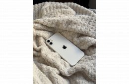 Iphone 11 Kártyafüggetlen 64GB