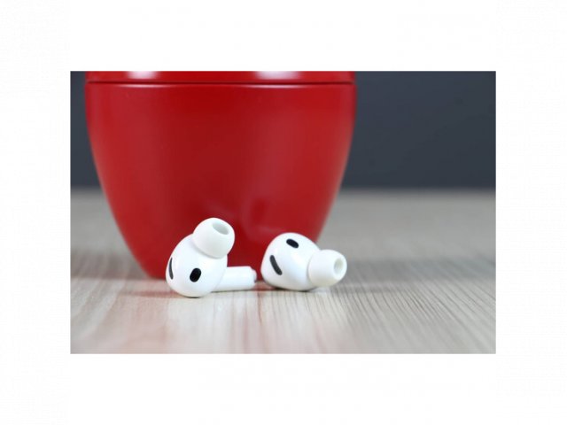 Használt Apple AirPods Pro 3 B US-8697