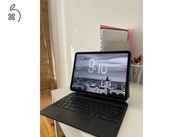 iPad Air (2020) 64 GB Wi-Fi + magyar kiosztású Apple Magic Keyboard