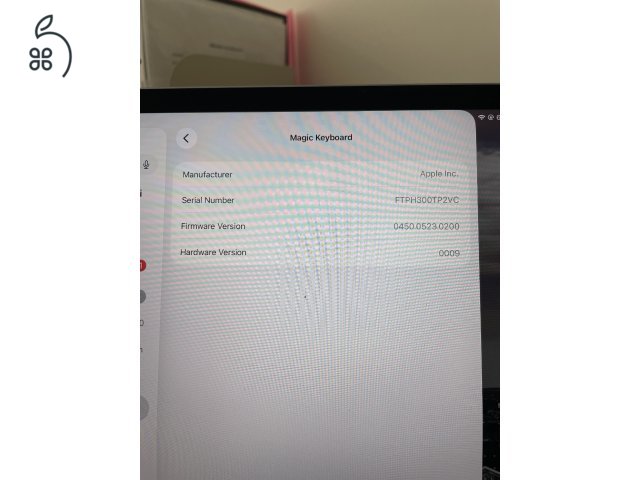 iPad Air (2020) 64 GB Wi-Fi + magyar kiosztású Apple Magic Keyboard