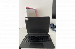 iPad Air (2020) 64 GB Wi-Fi + magyar kiosztású Apple Magic Keyboard