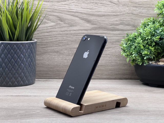 iPhone 8 Space Gray 64GB 2 ÉV Garanciával Számlával Aksi 100%