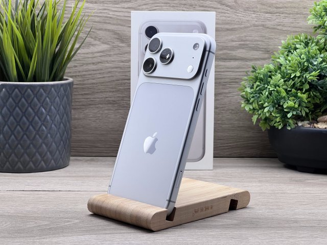 Hibátlan iPhone 17 Pro Max Silver 256GB 2 ÉV Garanciával Számlával