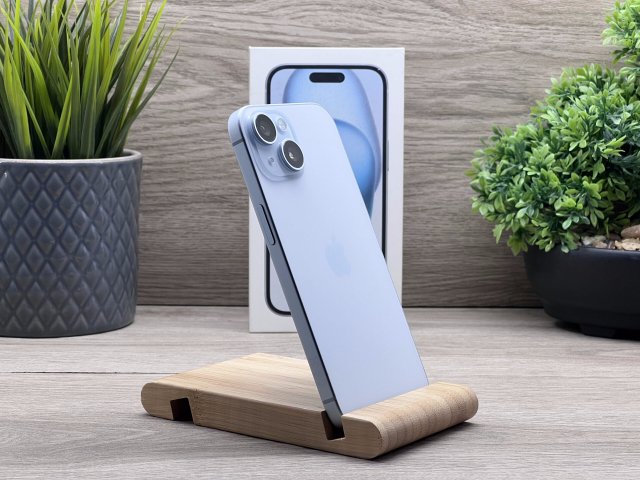 Hibátlan iPhone 15 Blue 128GB 2 ÉV Garanciával Számlával Aksi 100%