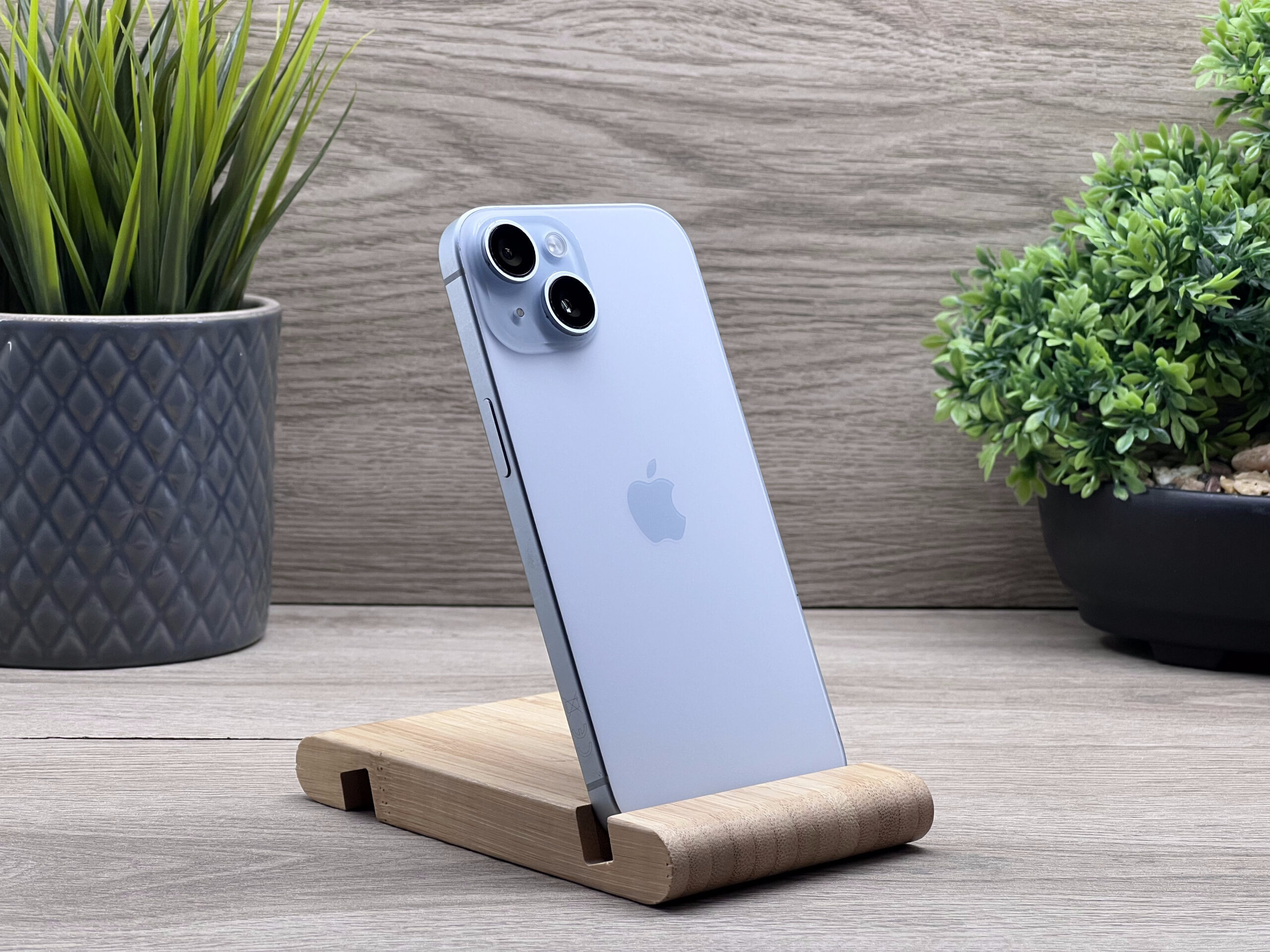 Hibátlan iPhone 15 Blue 128GB 2 ÉV Garanciával Számlával