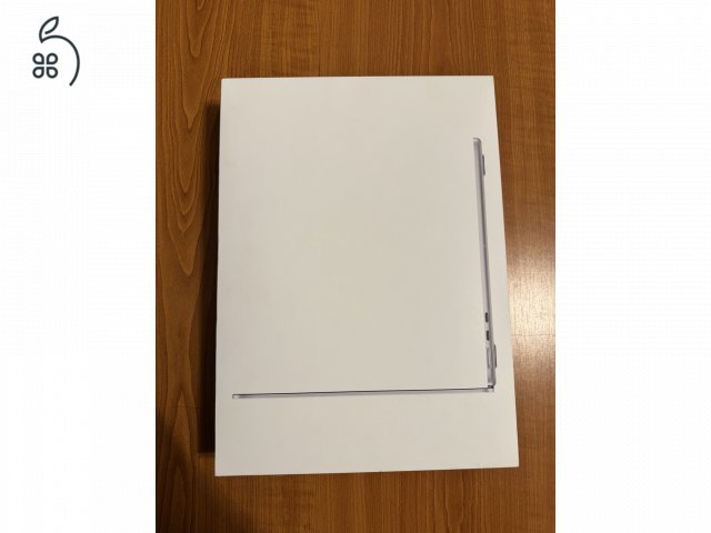 Apple 2026 MacBook Air 13 M5 16GB 512GB - bontatlan, ezüst, számlával