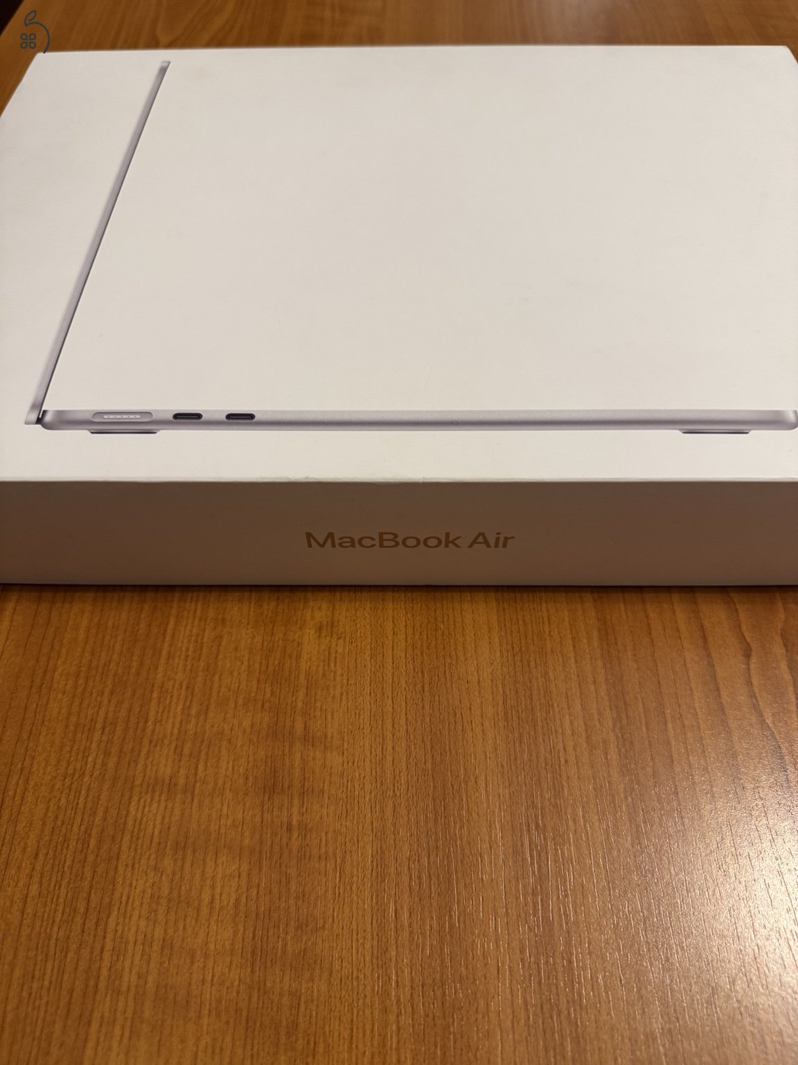 Apple 2026 MacBook Air 13 M5 16GB 512GB - bontatlan, ezüst, számlával